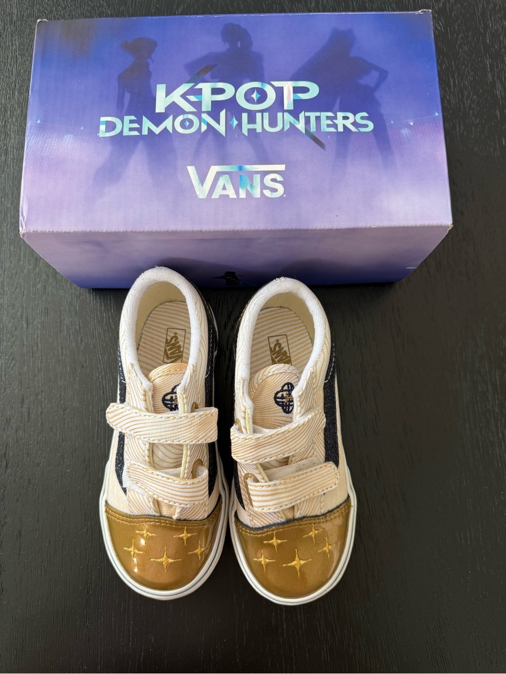 Vans Kids Gold & White K-Pop Demon Hunters Slip-On Velcro Sneakers
